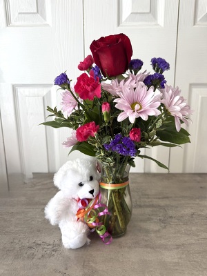 Bear Hug from Aladdin's Floral in Idaho Falls